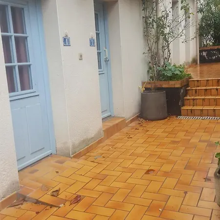 Le Jean Bart Hotel *